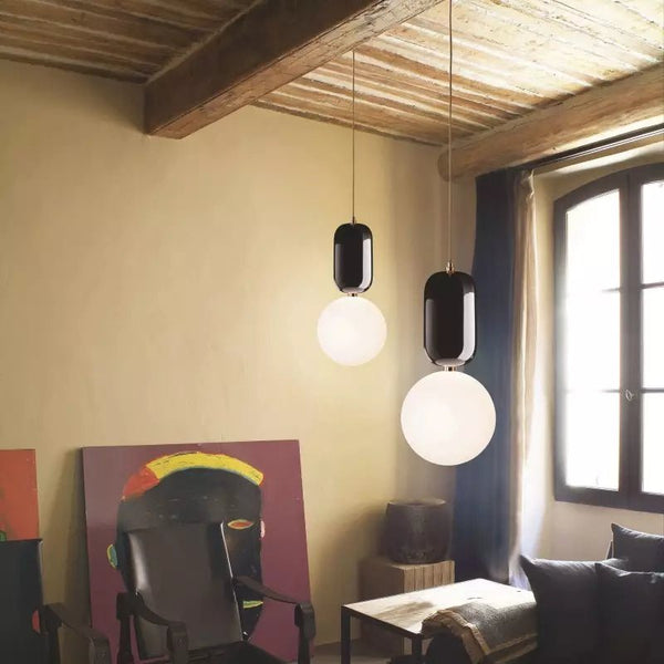 Minimalistische En Opvallende Ballen Hanglamp - hanglampen - detail