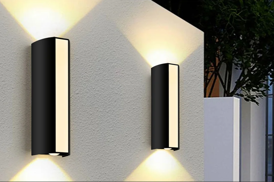 LuxoBeam Up & Down LED Wandlamp – Waterdichte Moderne Verlichting voor Binnen & Buiten (10W | IP66) - wandlamp